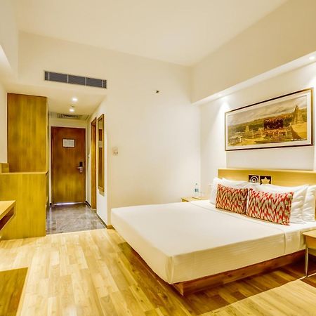 Lemon Tree Hotel Electronics City Bangalore Exterior photo