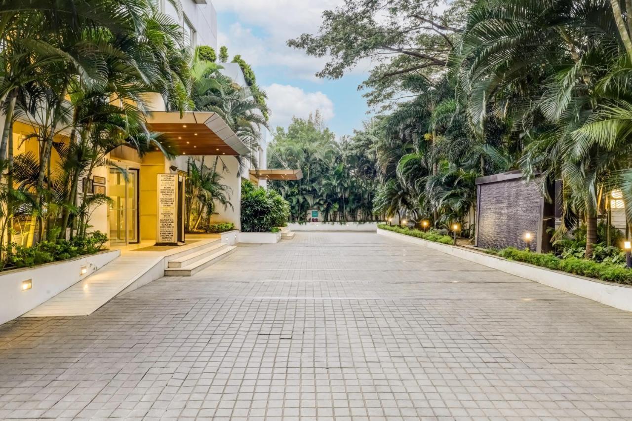 Lemon Tree Hotel Electronics City Bangalore Exterior photo