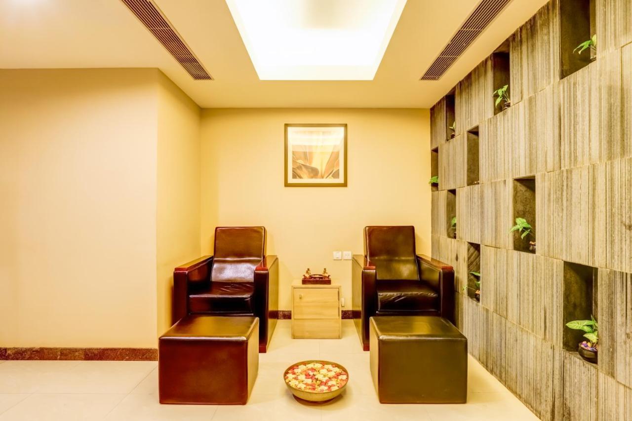 Lemon Tree Hotel Electronics City Bangalore Exterior photo