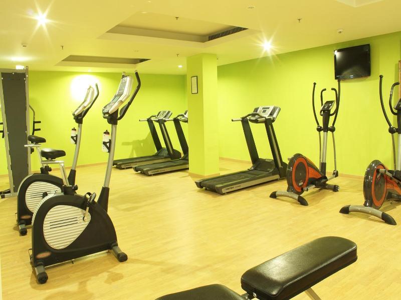 Lemon Tree Hotel Electronics City Bangalore Exterior photo